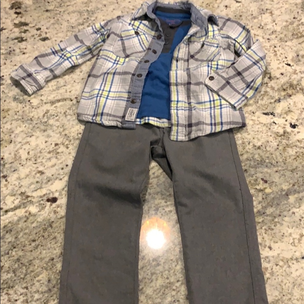 Boys 3 piece outfit. Cat & Jack and OshKosh
